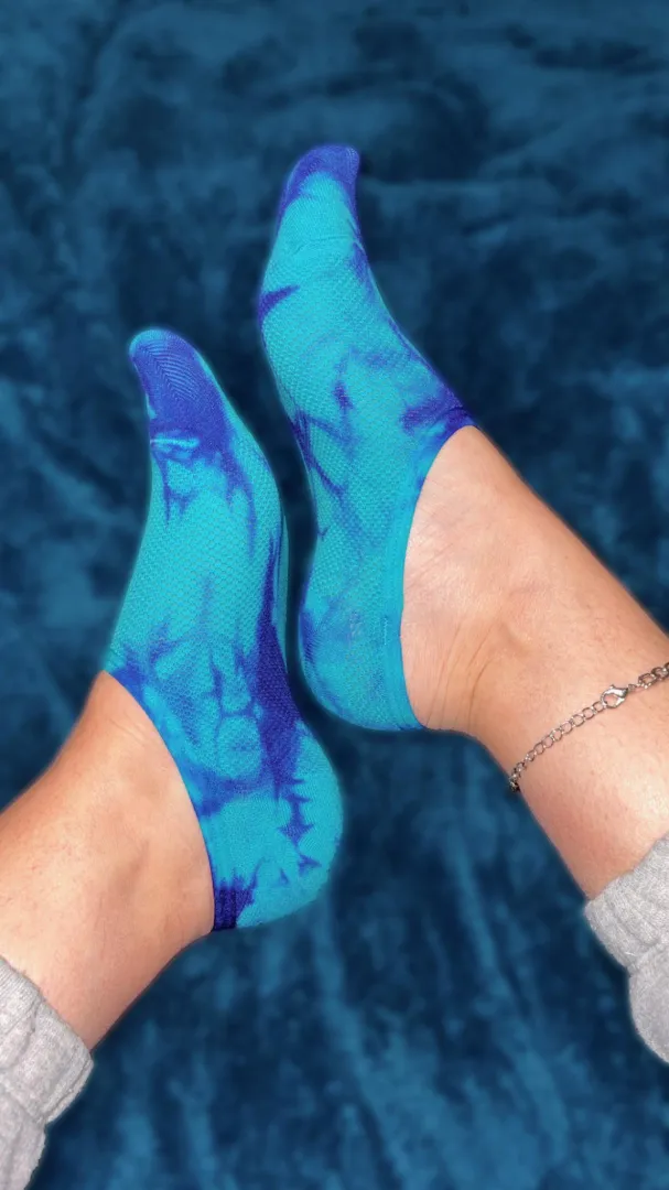 Blue is my favorite color to wrap around something 