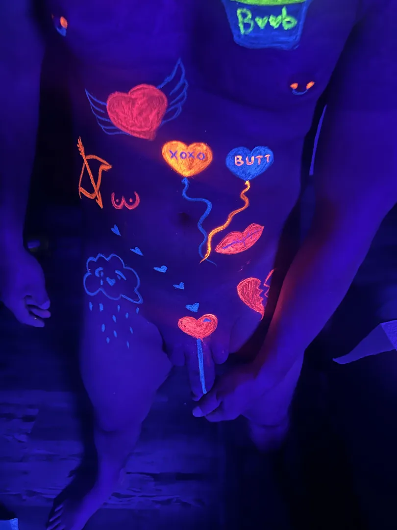 Body painting for date night in…