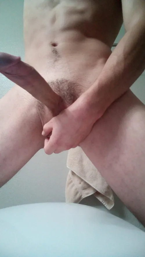 Bored in Tucson hmu looking for a good time