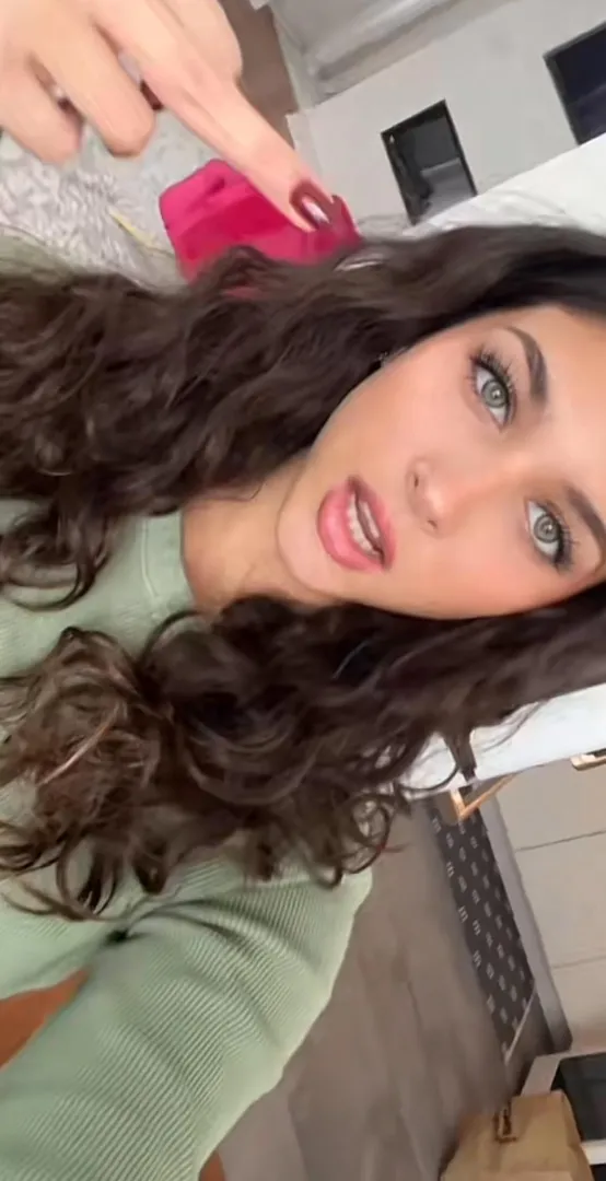 bow down and obey your queen