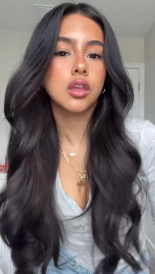 bow down like a good loser and pay your queen