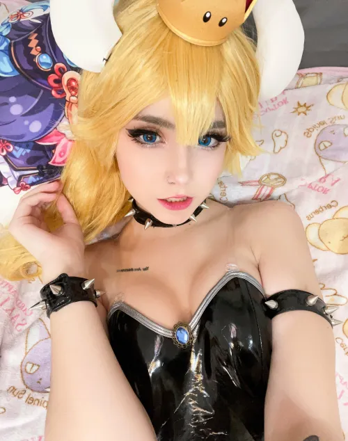Bowsette from Super Mario by Monokichan