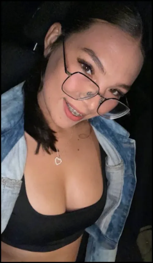 Braless days mean a lot of comfort and teasing vids