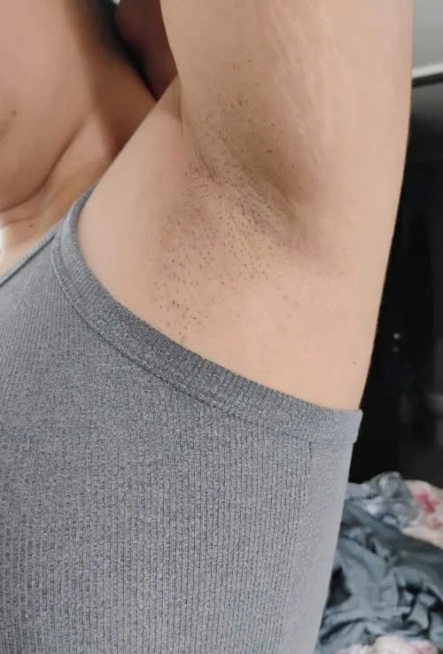 Bring your tongue here