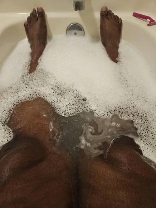 Bubbles, curves, and thighs for days 