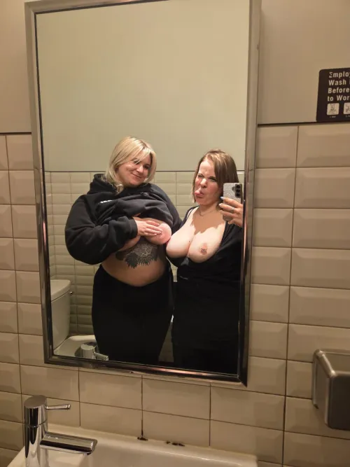 Bumped into this sexy lady today