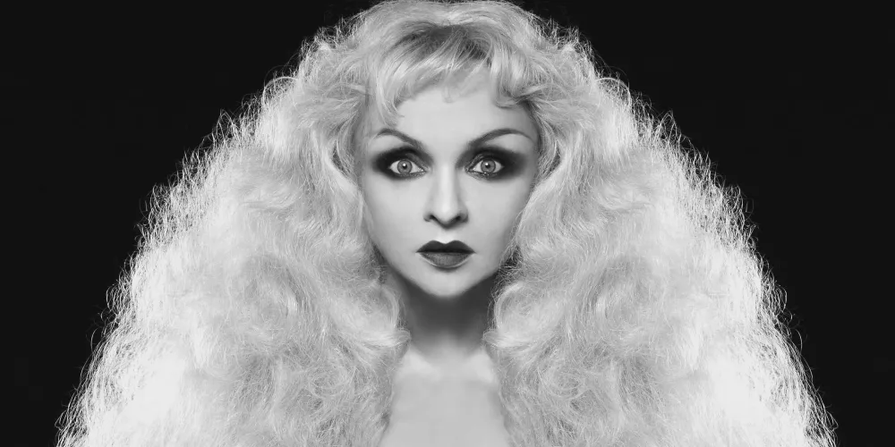 Burlesque that is also Performance art.