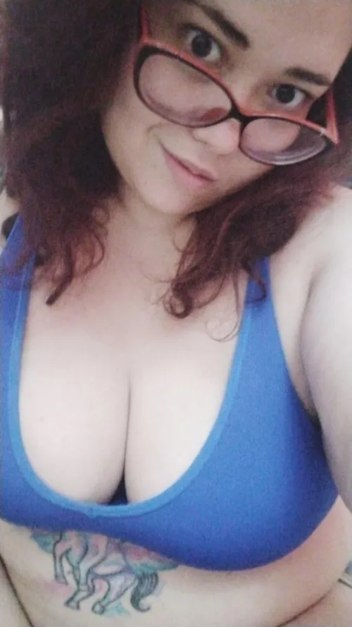 Busty nerdy bbw
