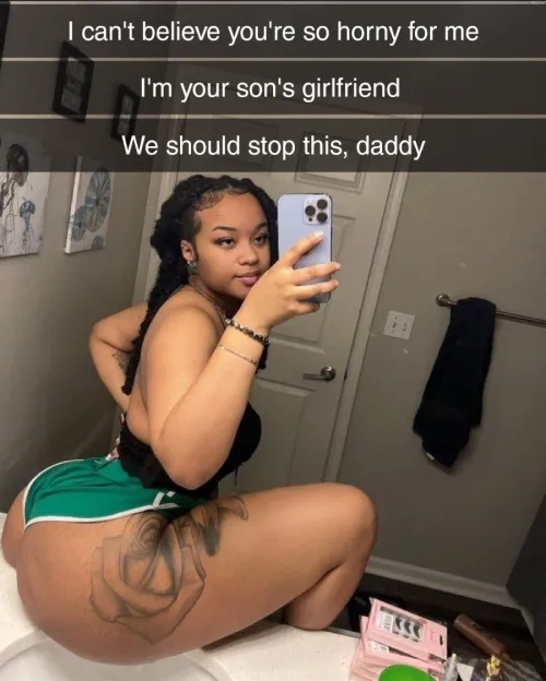 But she keeps sending pics