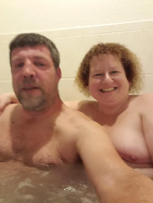 C4F or C4C Naked in the jacuzzi...who wants to join us in Auburn, IN