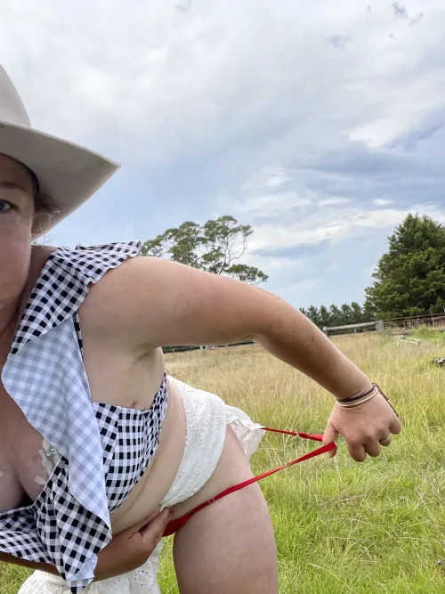 Calling all cowboys! Do I have ur attention??