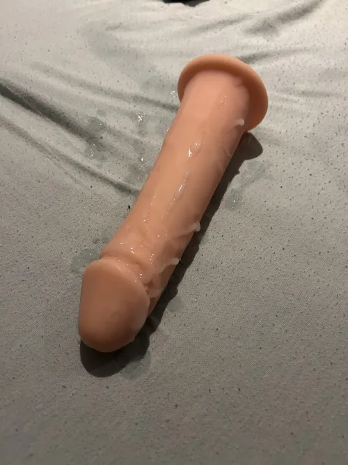 Came all over mom her dildo