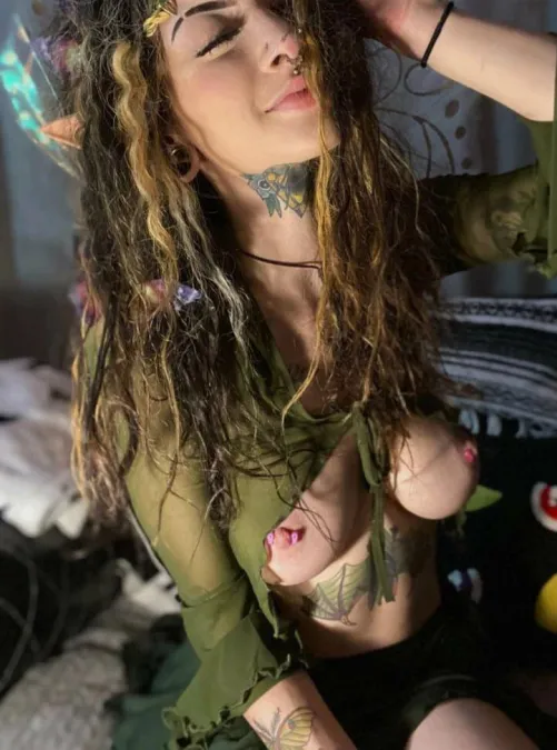 Can I be your elf-friend?