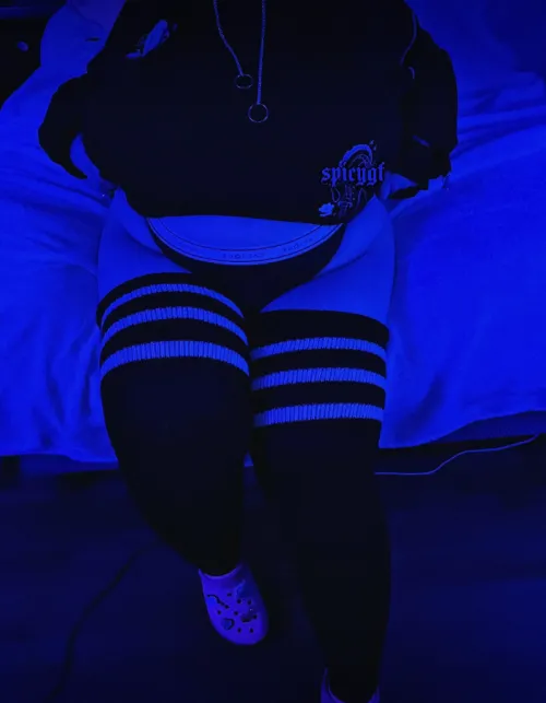 can i crush you with my thighs?