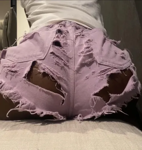 Can I sit on your lap ?