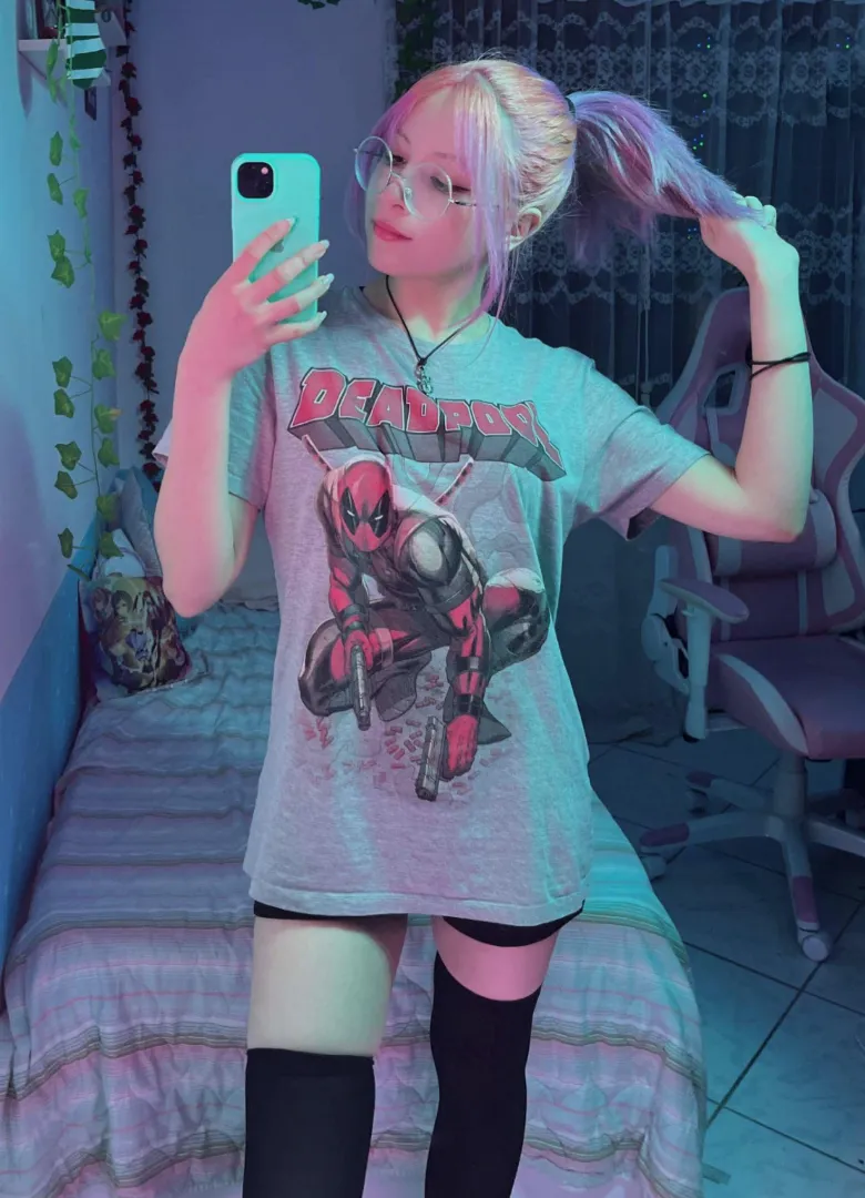 Can you blow a geeky girl's mind?