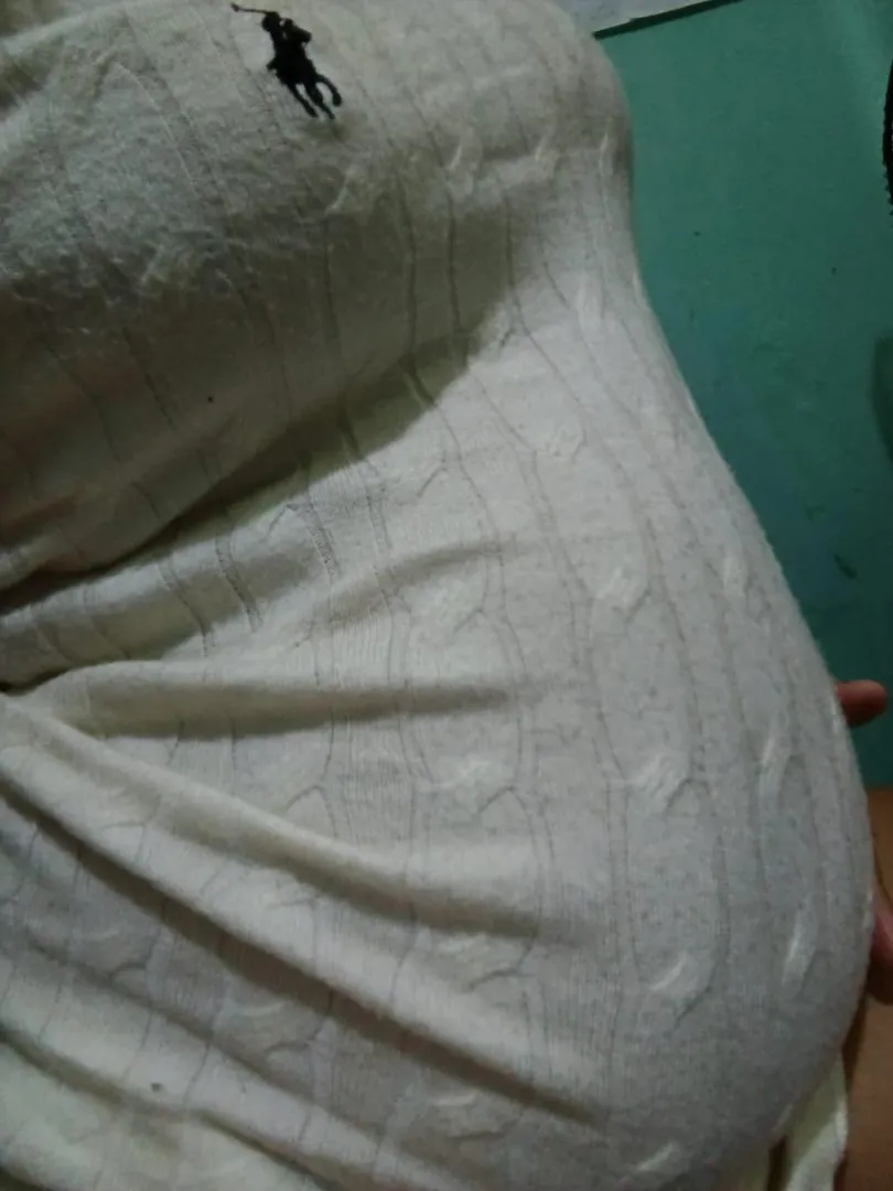 Can you help me take off this dress?