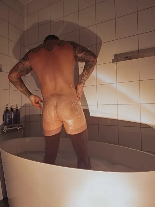 Can you put more soap on my back?