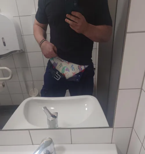 Caught a cheeky mermaid at work today ‍♀️‍️