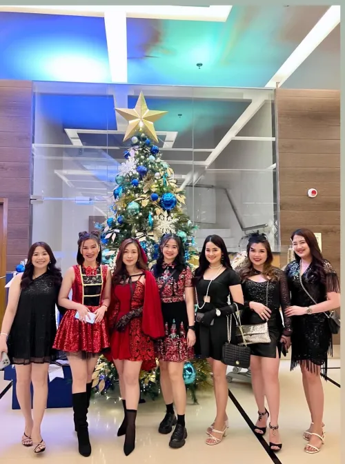 choose your bet babies!!