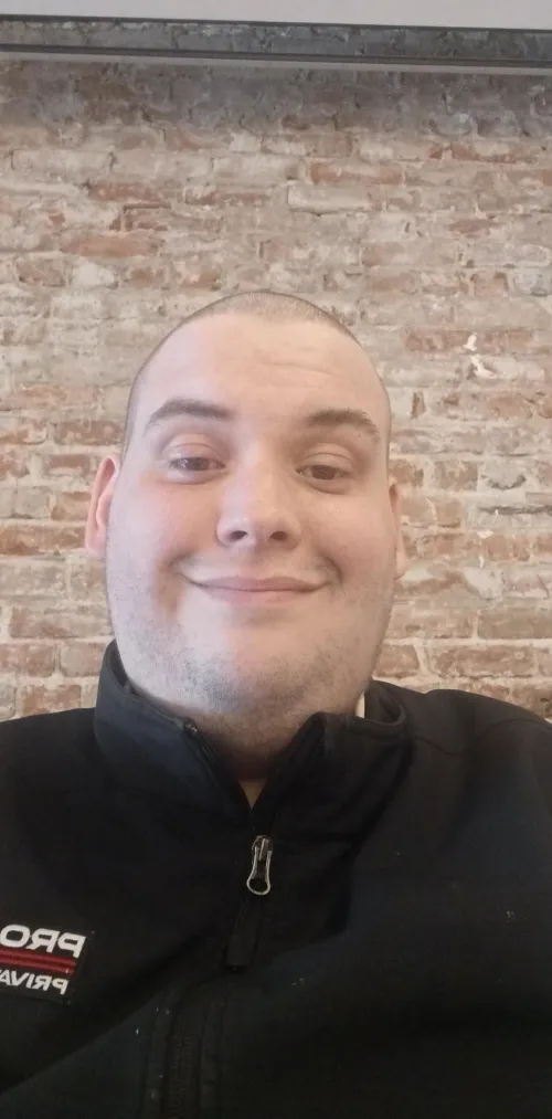 chubby male want to watch couples have sex