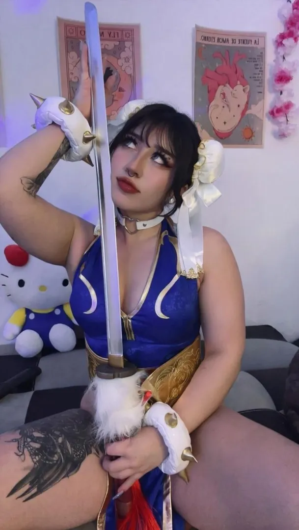 Chun-Li cosplay by me (Zarababyxx)
