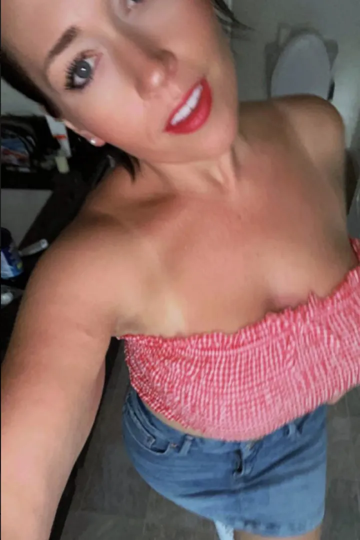 Church MILF at 34yo please just be completely honest, do I still look fuckable?
