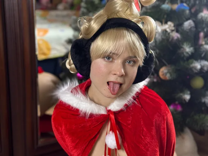 Cindy Lou wishes you a merry Christmas 