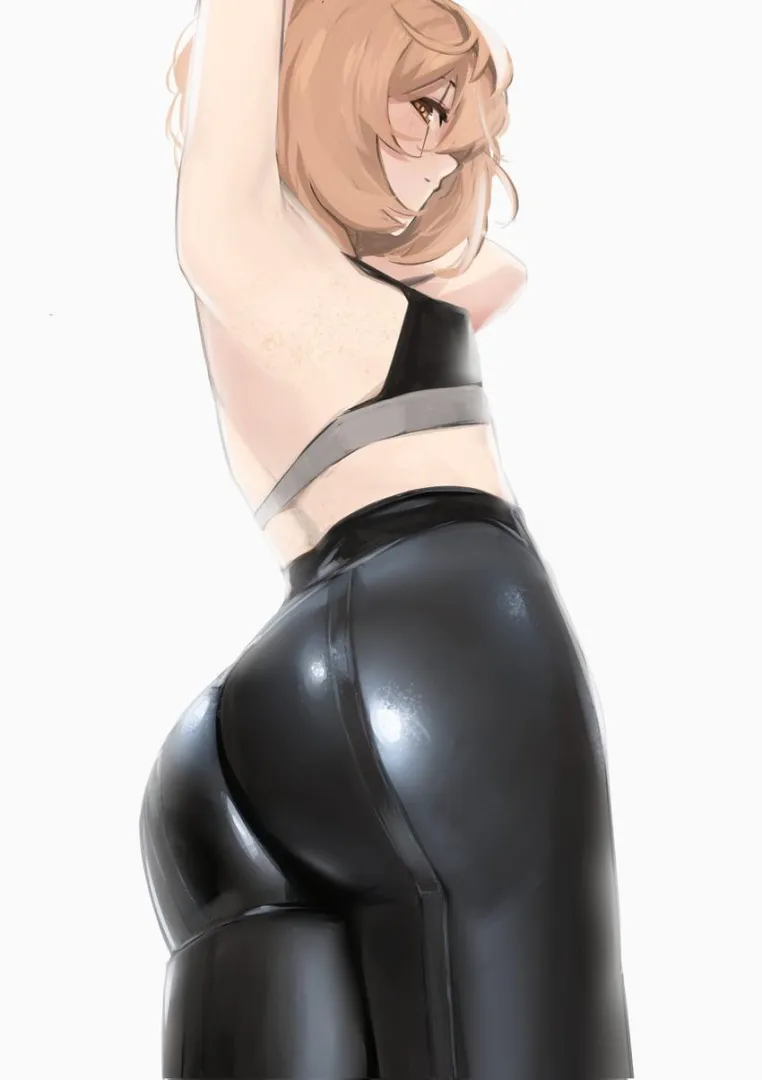 Clio has a bubble butt