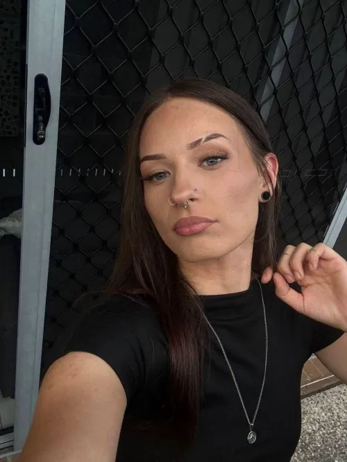 Close enough to kiss or just gonna admire?