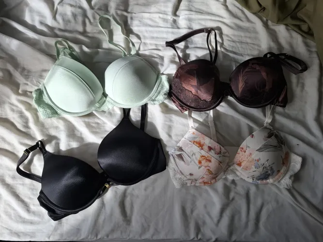 Collection, 32B