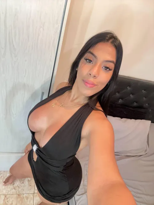 Come closer, I dare u