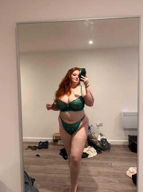 Come closer, I promise I'm worth it ;)