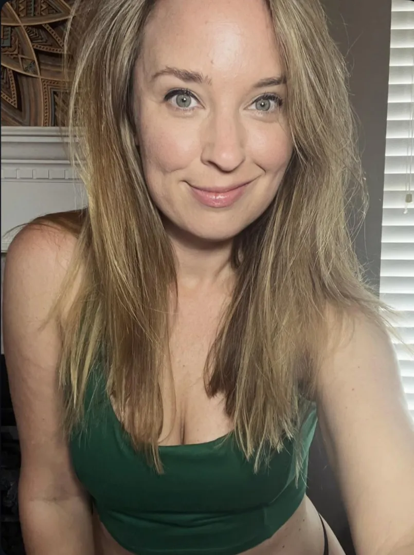 Come get snowed in with me