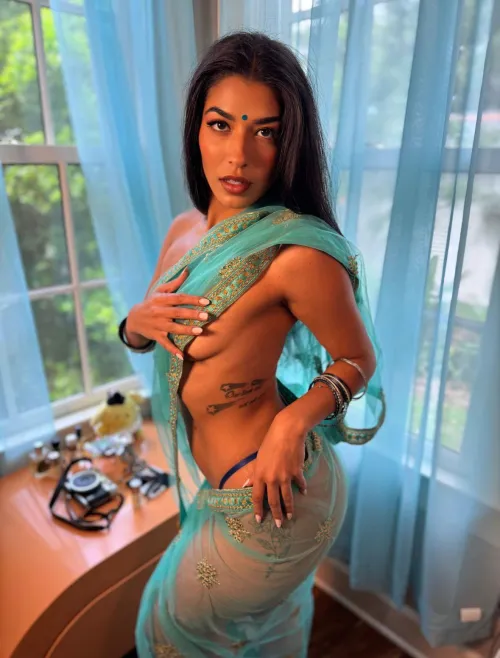 Completely blouseless