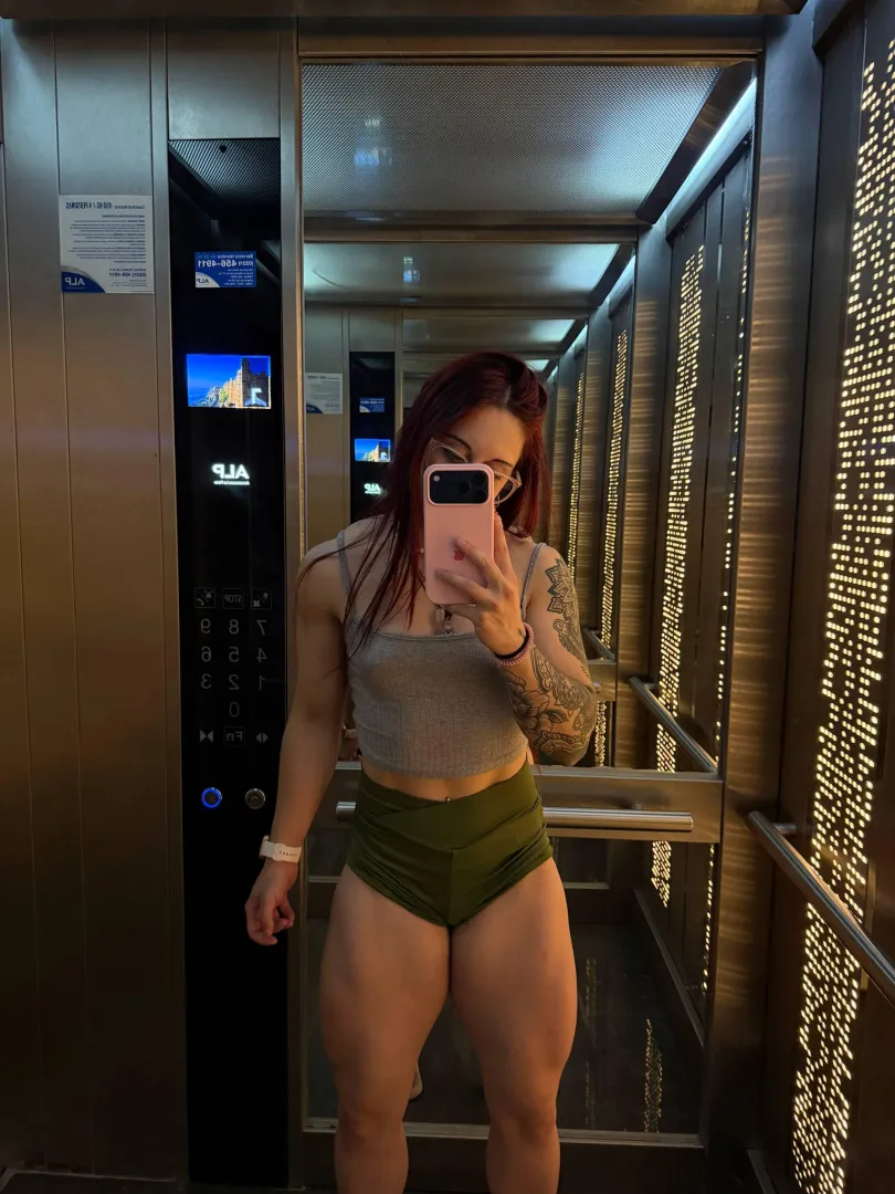 Confidence looks good on me