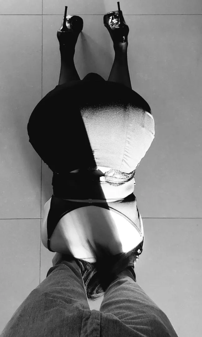 Coppia romagnola, entrambi bsx, lui dominante, lei sottomessa. Cerchiamo coppia full BSX o ragazza giovane che voglia essere la nostra Little