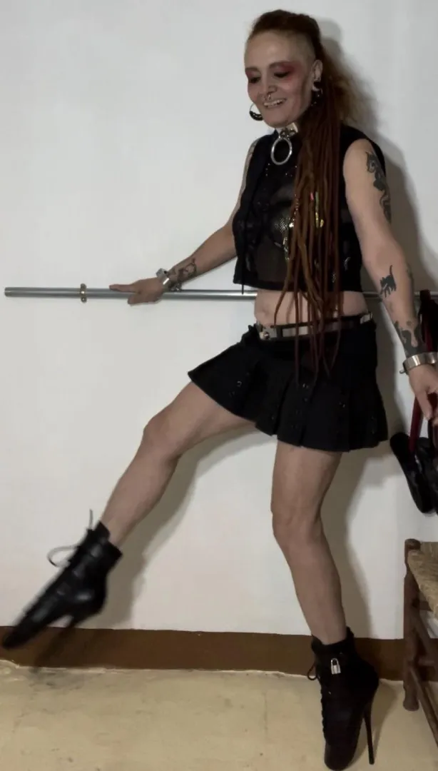 Count to 10 without blinking.Start.