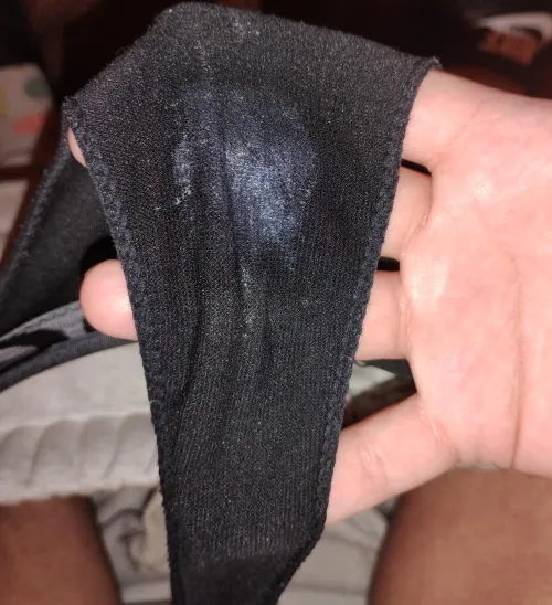 Creamy thong ready to be sniffed [selling]
