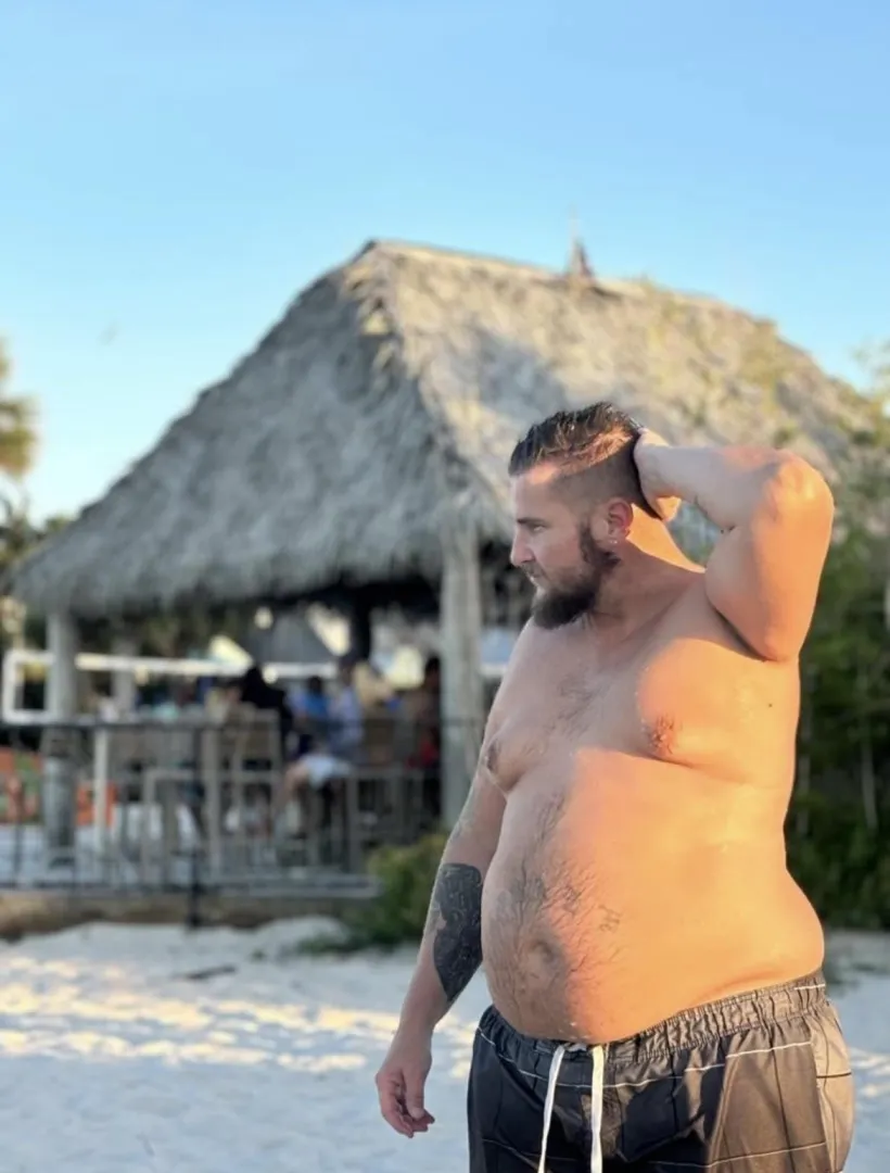 Cuddle buddy/ fwb i can hos