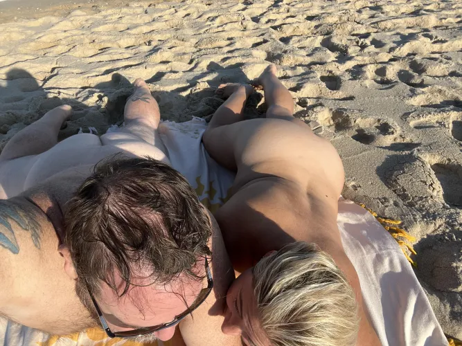 Currently stuck in 2 feet of snow in NJ. Missing BCB right about now.