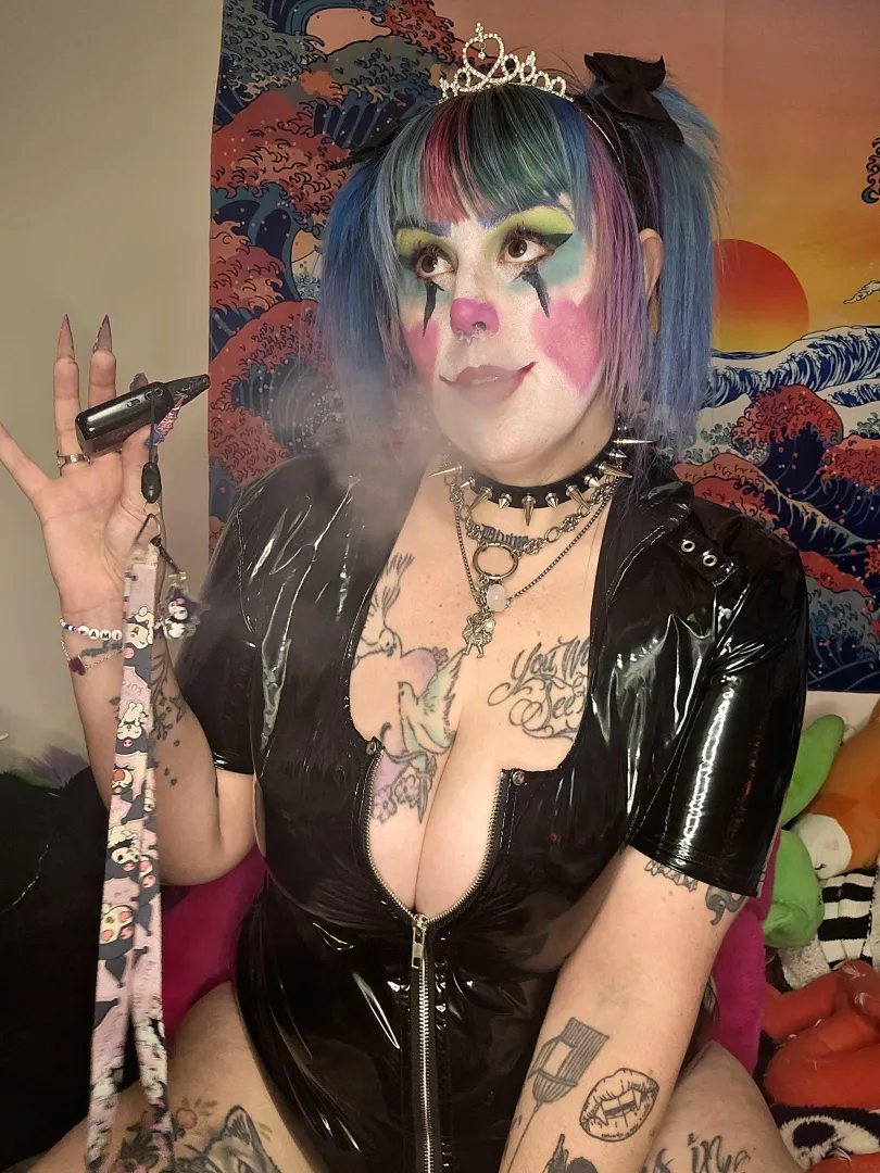 Curves like a balloon animal