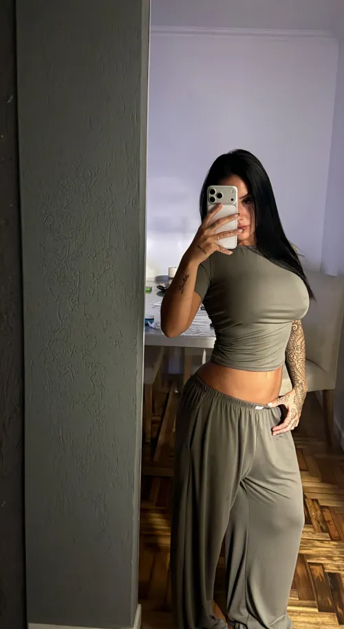 curves that speak for themselves