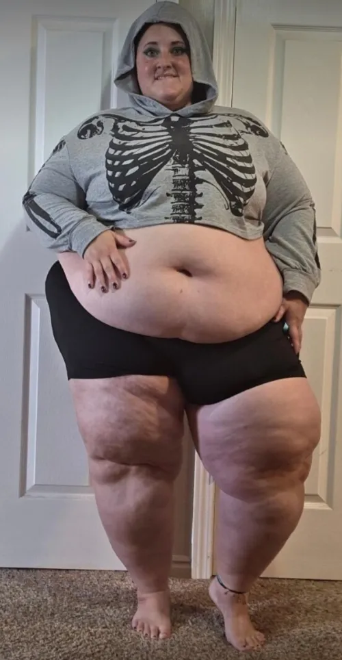 Curves that speak for themselves.