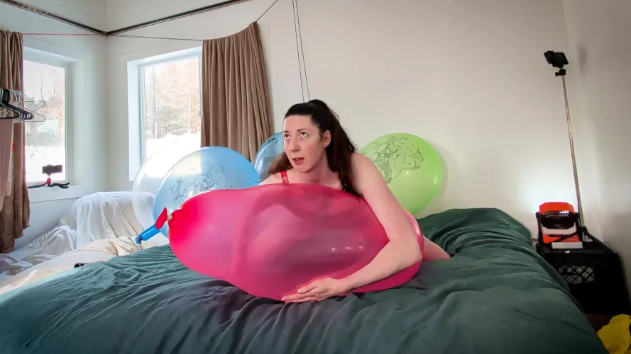 Custom balloons made by real looners, what a treat!