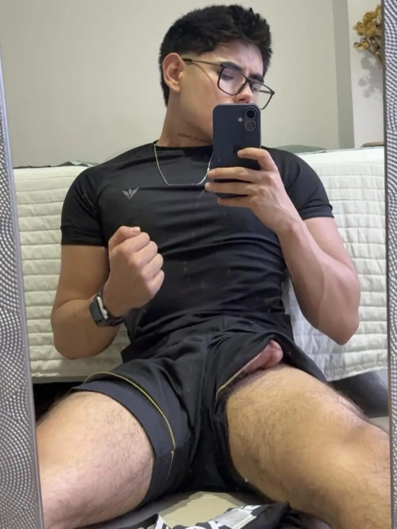 Custom content here! (No limits dm me)