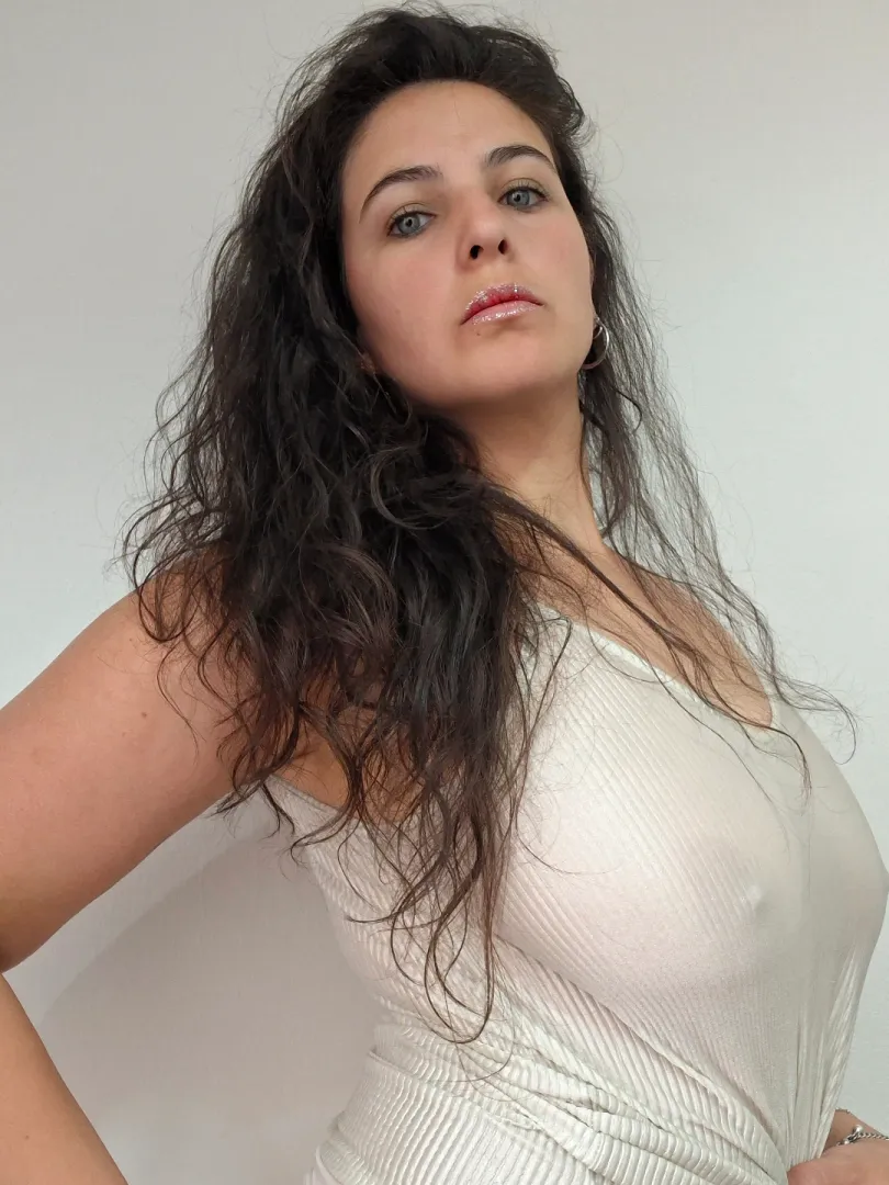 Cute pokies on my white T-shirt