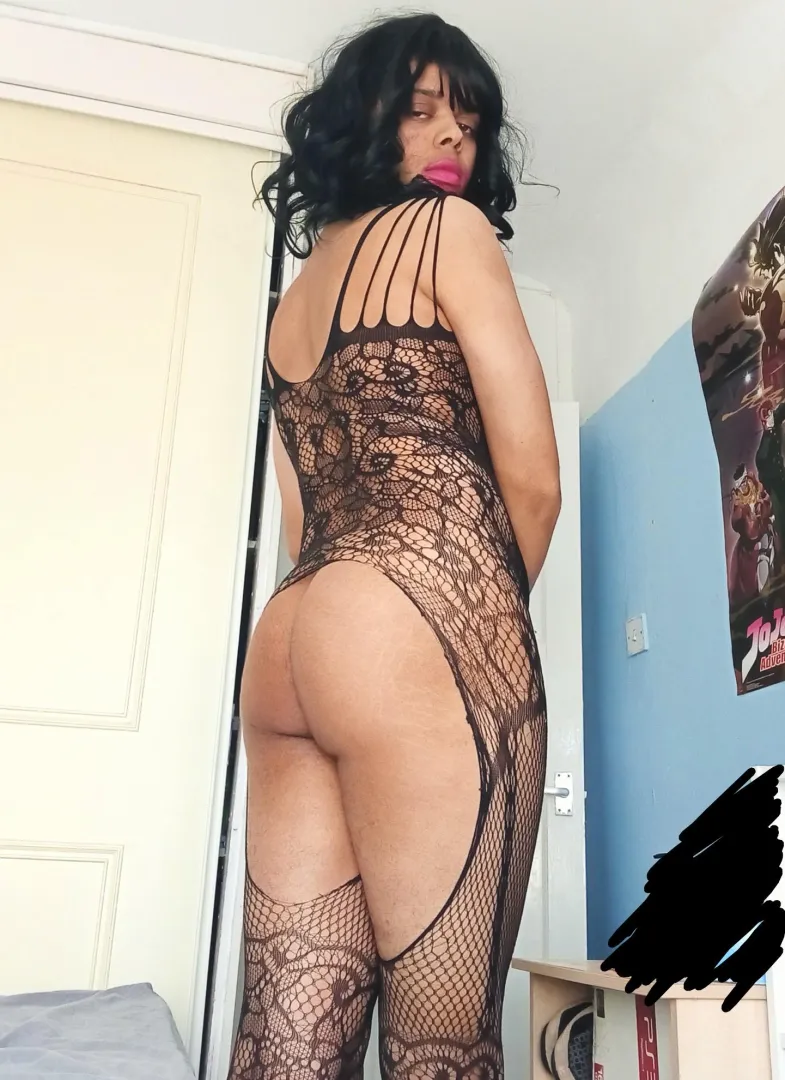 Dad I'm still straight I promise 🥺