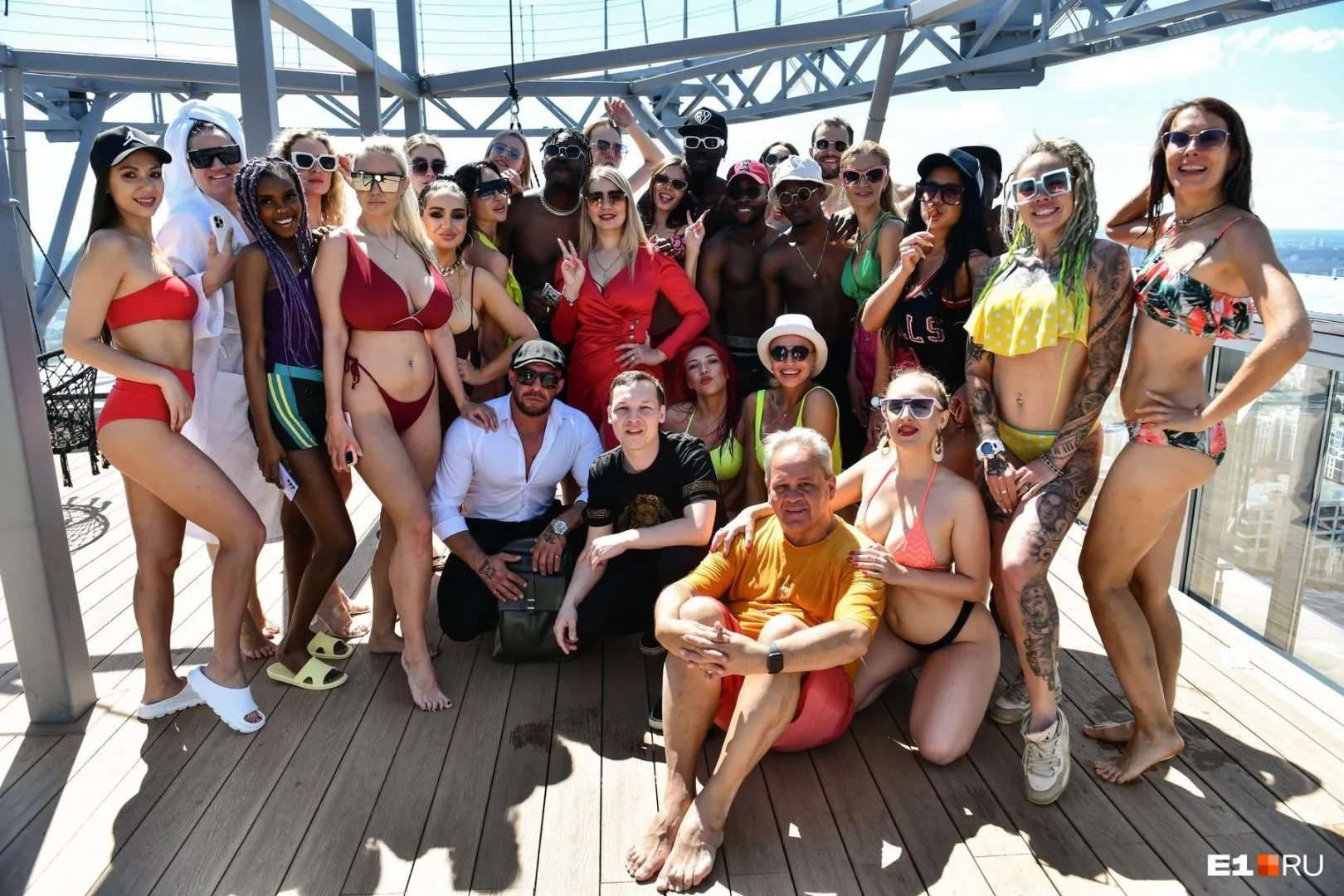 Damn , the breasts of the fifth one from the left .......wow !