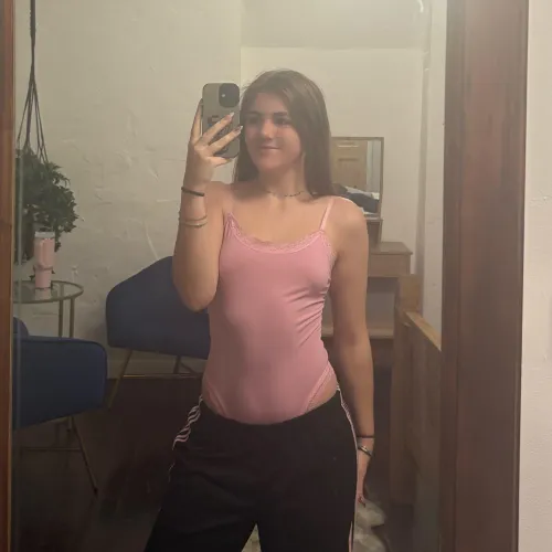 Delilah :3 (@delilah_mae77) [Onlyfans]